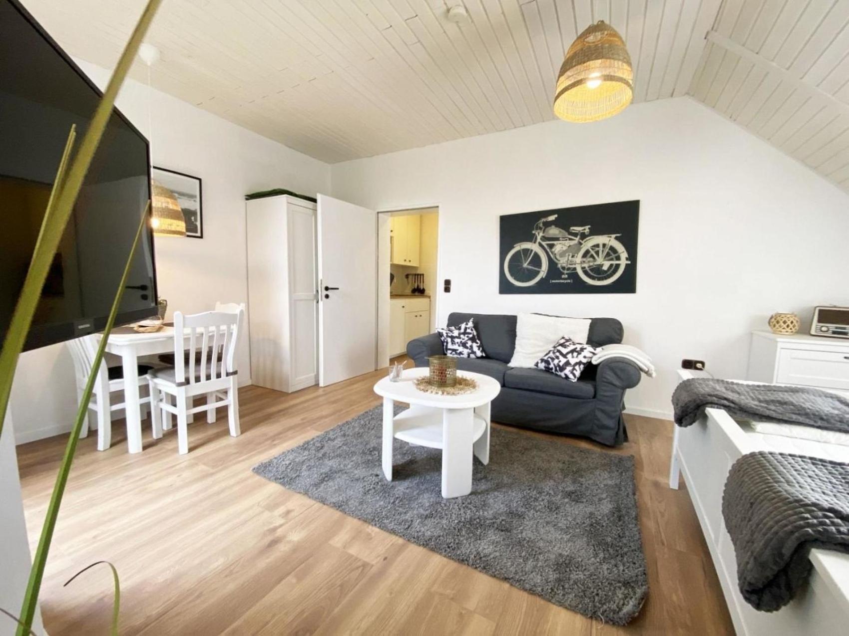 Ferien Im Wangerland - Haus Wiesenweg - Apartment 2 1Og Horumersiel Extérieur photo